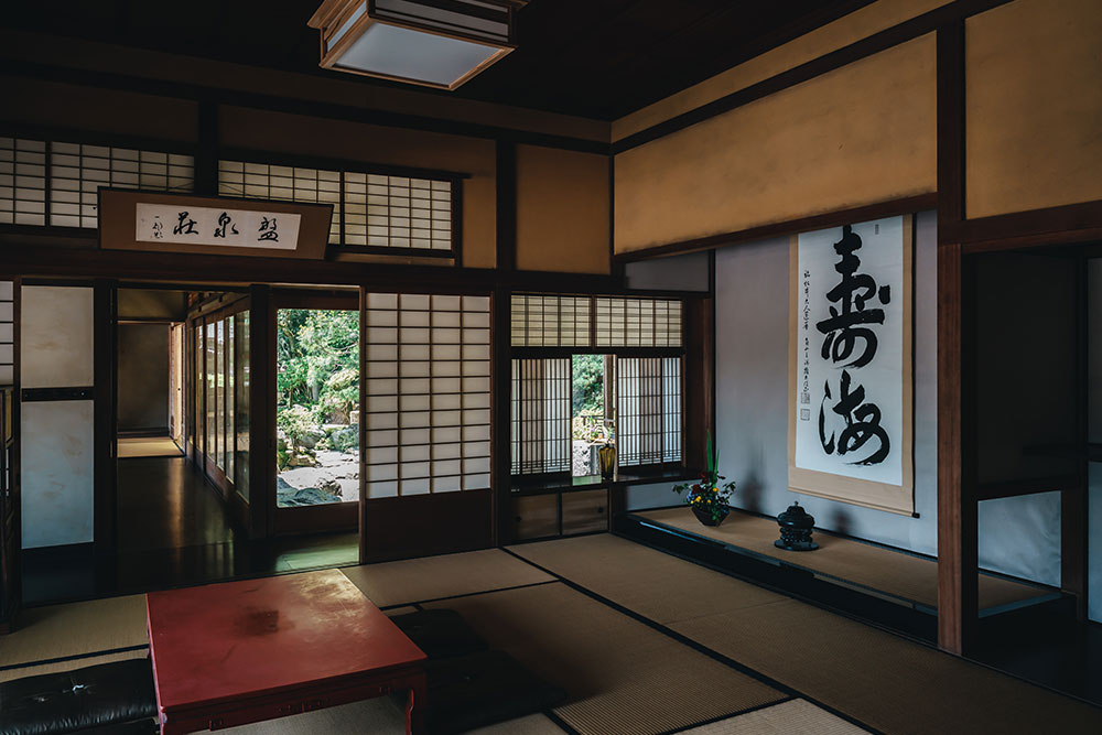 日本らしさを感じる盤泉荘の部屋